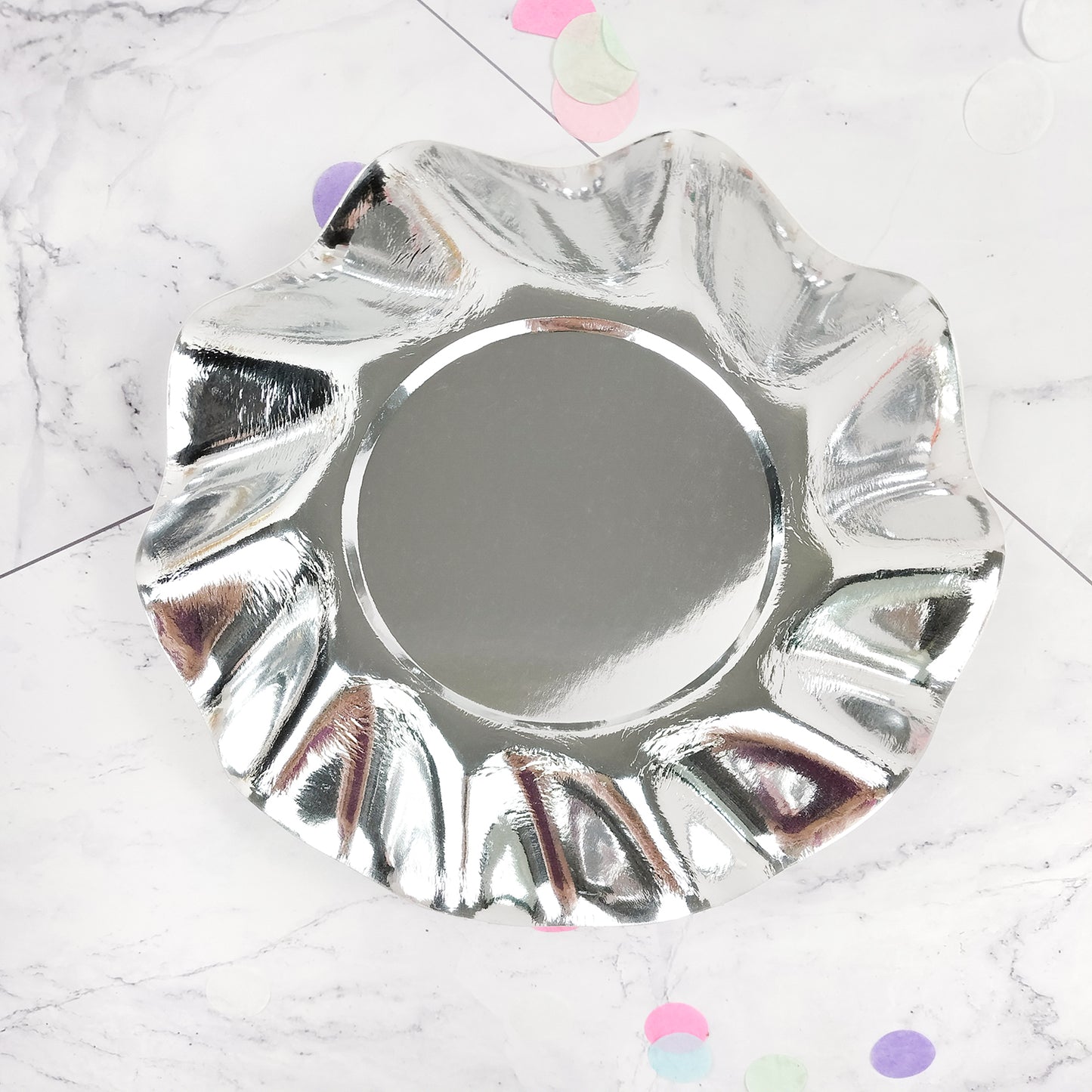 New Lobed Wheel Metallic Silver Paper plate Dessert Plate for Birthday Party Valentine's Day Weddings