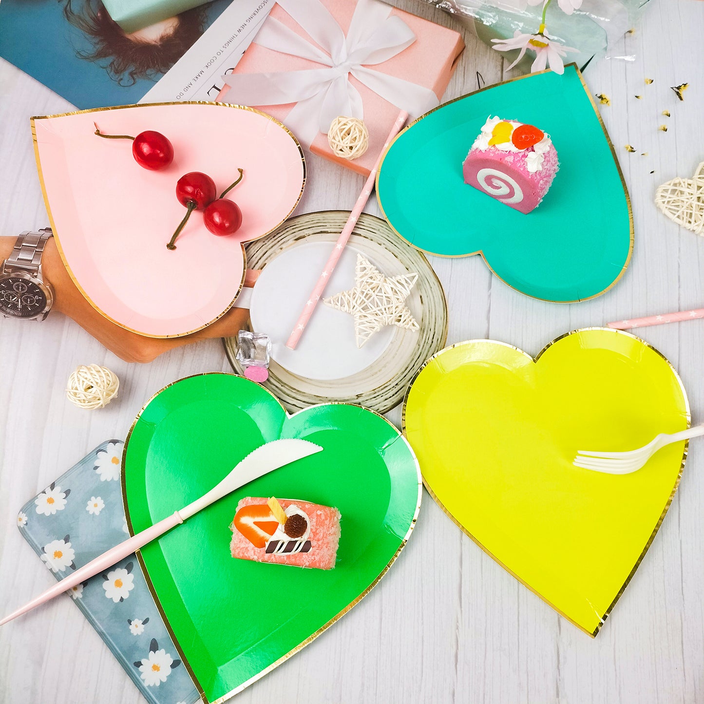 Disposable Eco-friendly Paper Plates Heart Shaped Dinner Party Cute Wedding Party Party Plates 8 Pieces