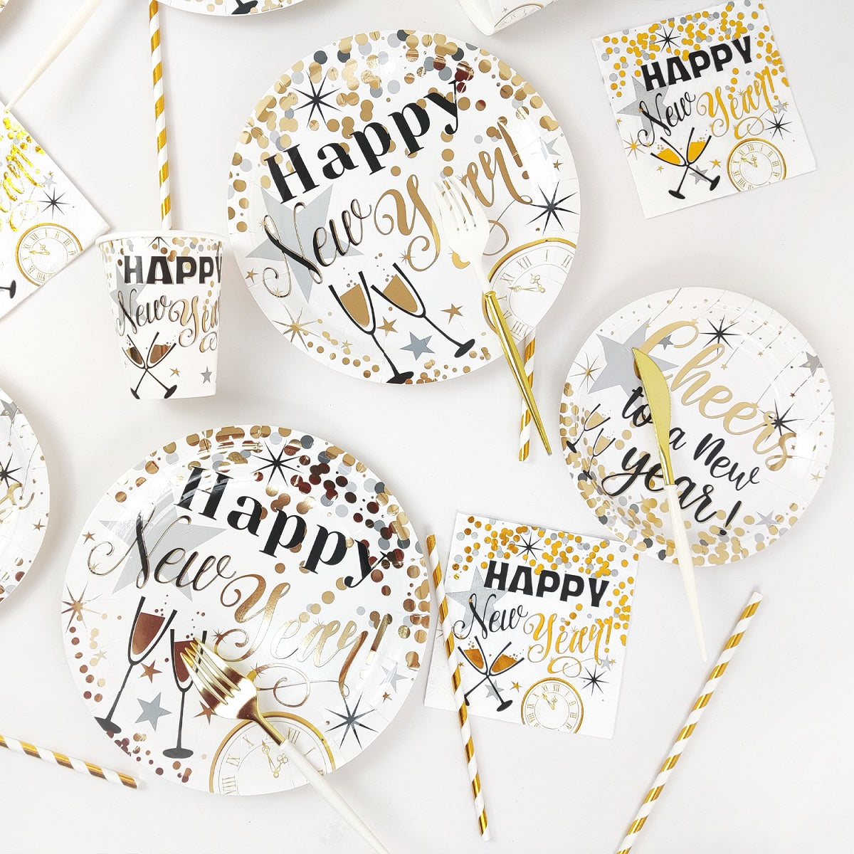 White Happy New Year Wholesale Disposable Paper Party Tableware Set Plates Cups Napkins