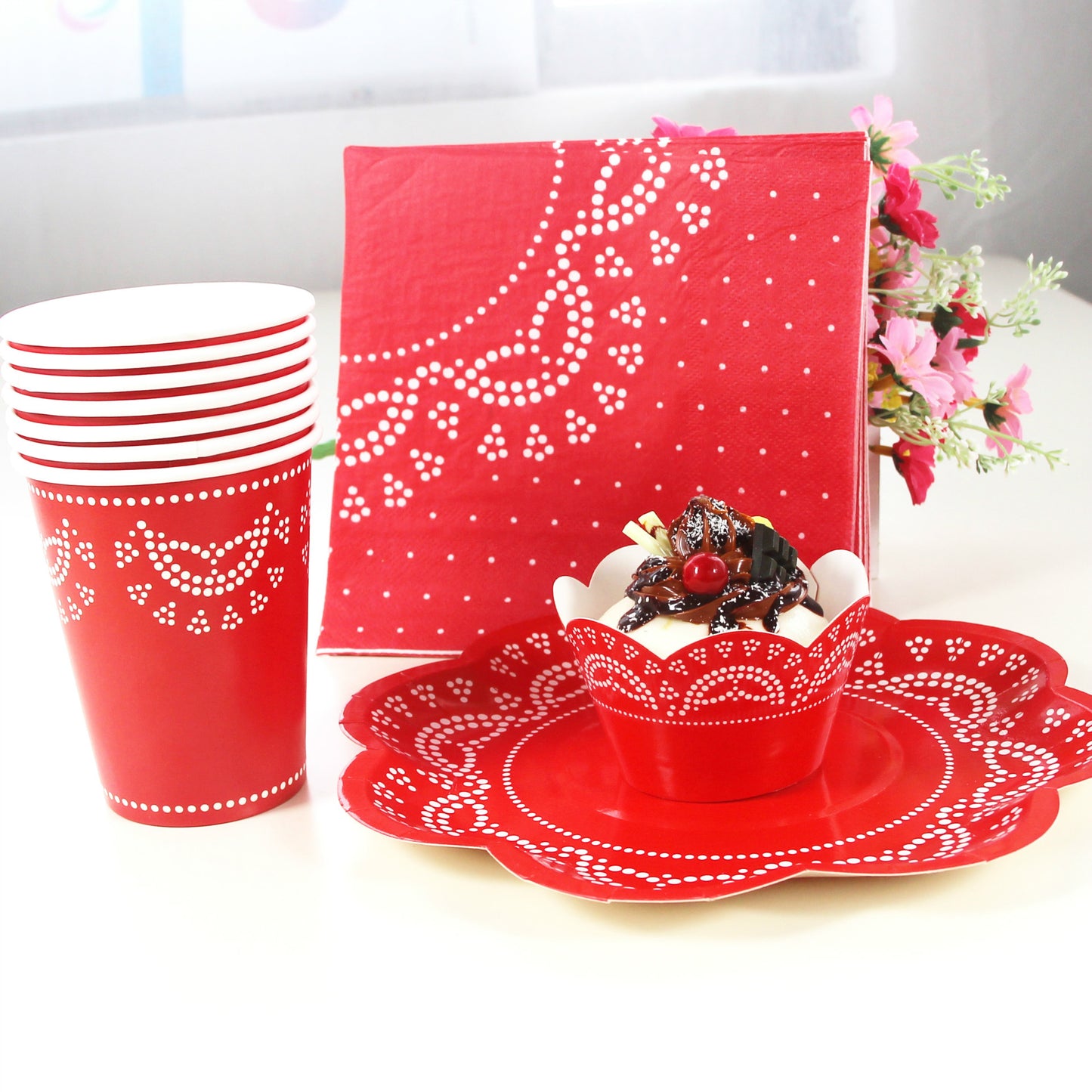 56PCs Lace Pattern Disposable Paper Tableware Set Wedding Baby Shower Birthday Party Supplies Decoration Paper Cupcake Cups Napkins Plates