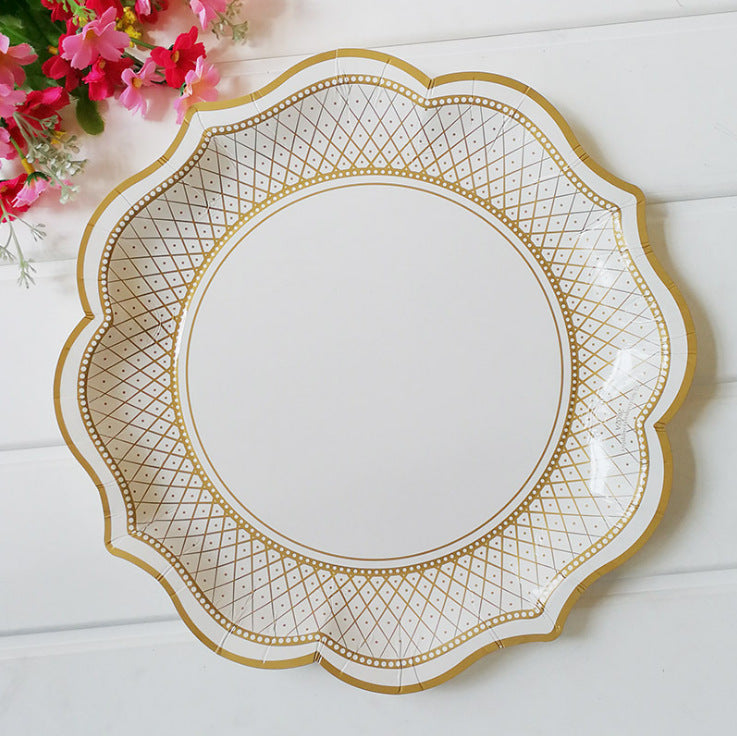 8PCs Retro Style Golden Checks Plaid Large Paper Plates 30cm Dinner Plate