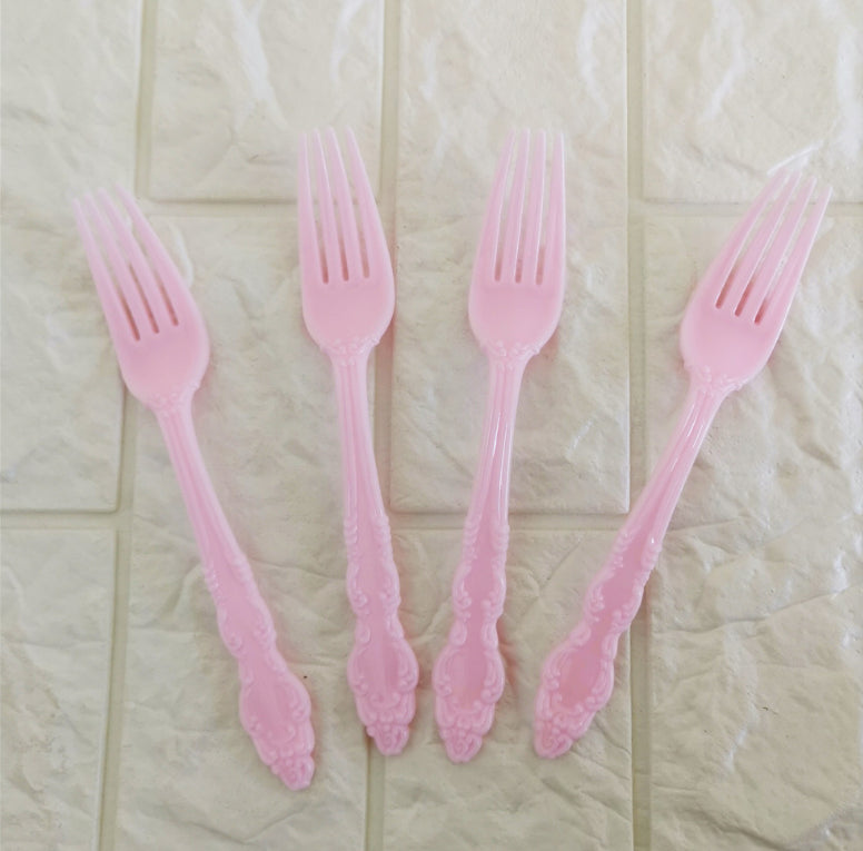 4PCs Solid Colors Dinnerware Plastic Disposable Cutlery Knife Fork Spoon Napkin Tableware Set Party Supplies Decorations