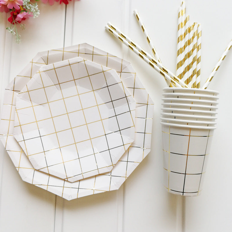 Gliding Checks Decagon Disposable Plates Cups Paper Tableware Set for 8