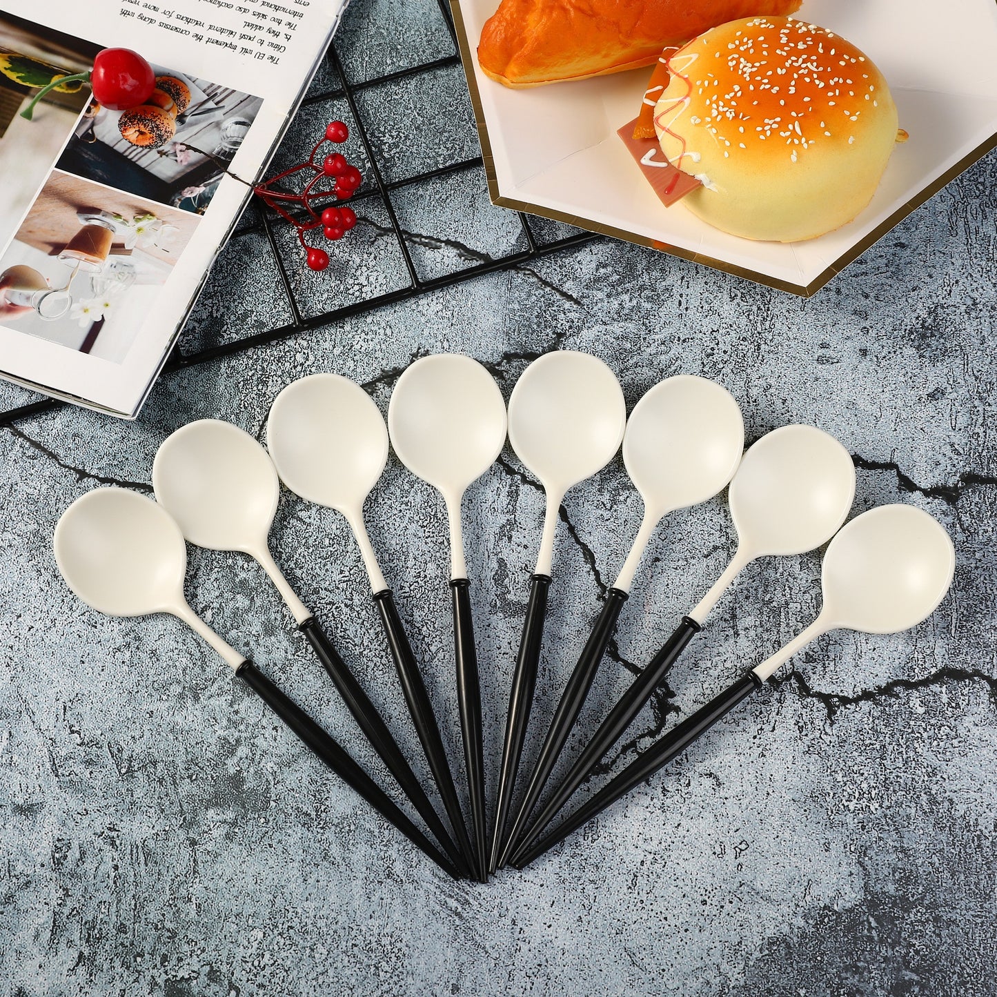 8PCs Black White Plastic Disposable Cutlery Knife Forks Spoons Tableware Set Wedding Birthday Party Supplies Decorations