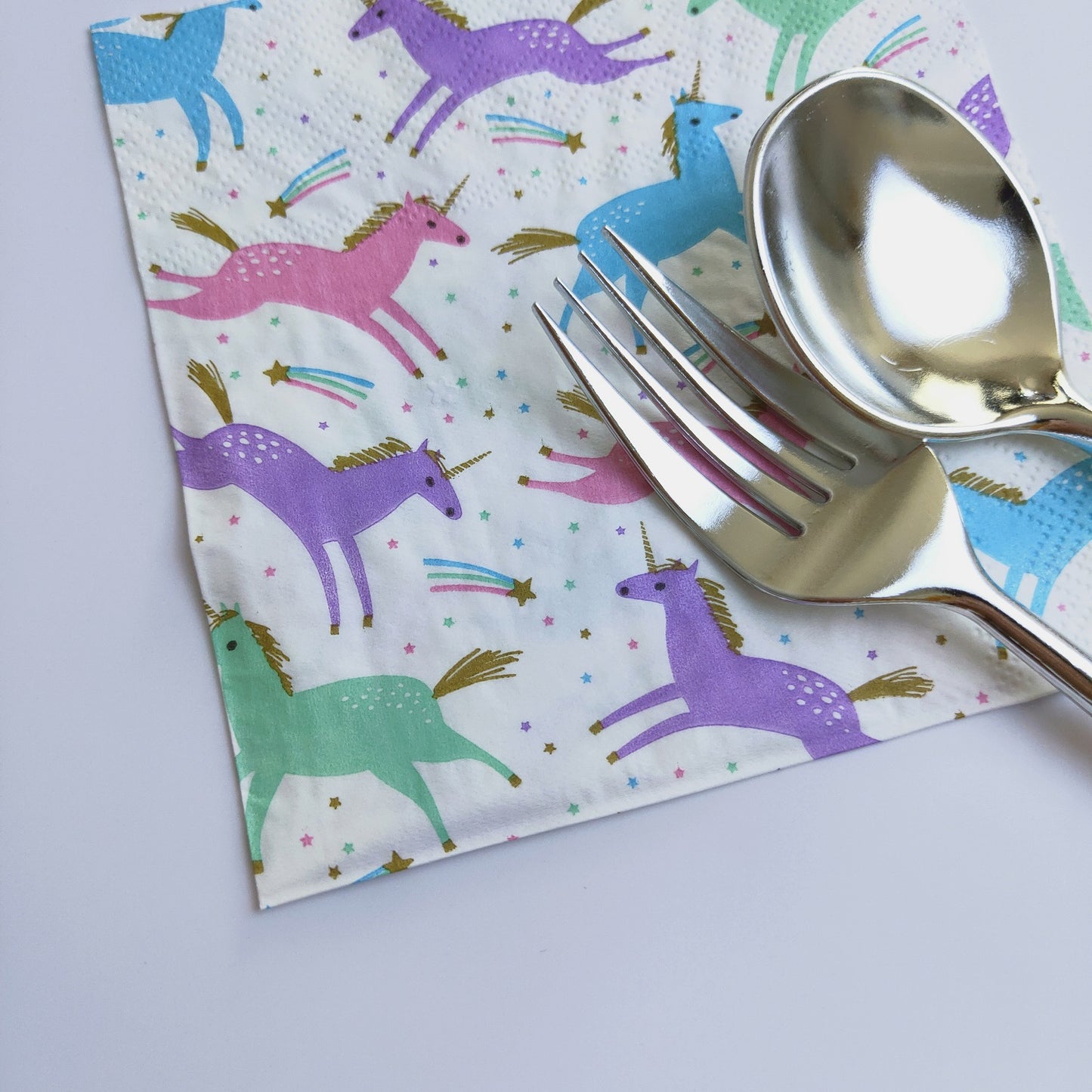 16PCs/Bag Cartoon Unicorn Paper Napkins Tissue 25*25cm Party Supplies for Kids