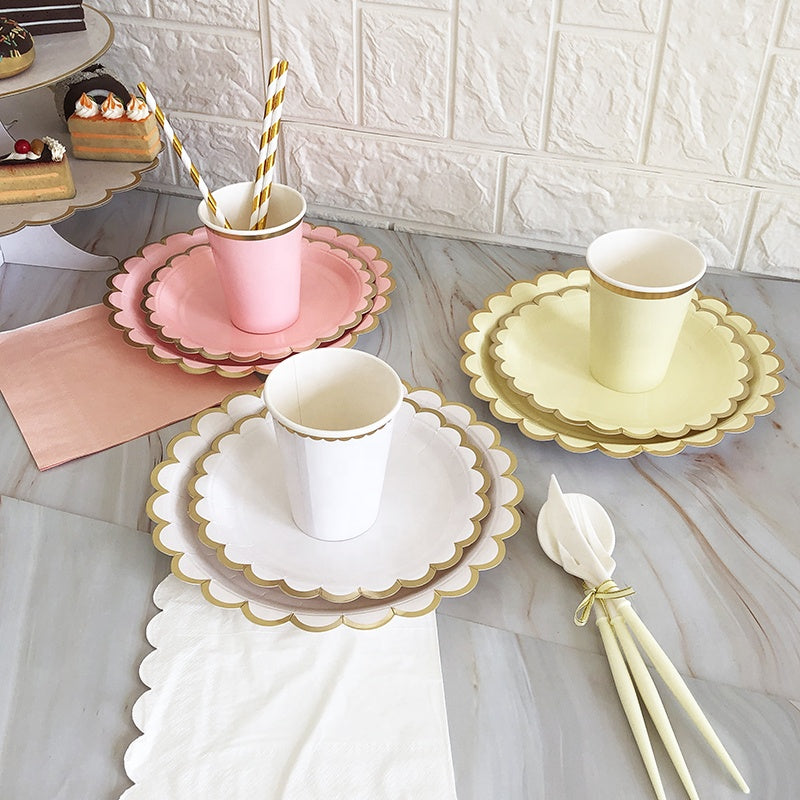 40PCs Gold Lace Disposable Paper Tableware Set for Birthday Wedding Decoration Round Paper Plates Cups Napkin Party Supplies